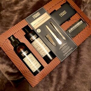 MEN'S GROOMING KIT
7 PCs